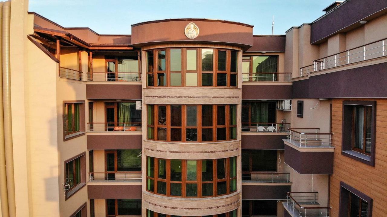 Art Apartments In بوموري المظهر الخارجي الصورة