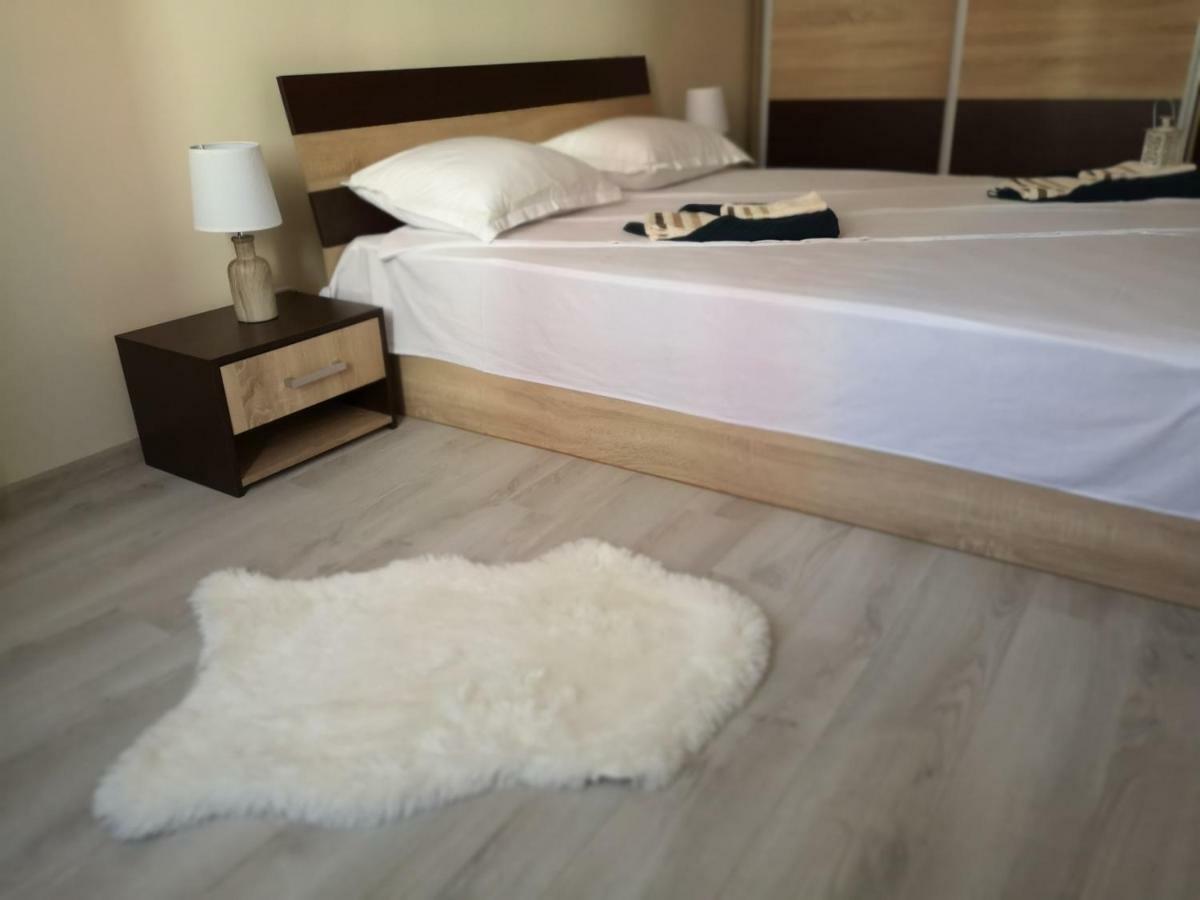 Art Apartments In بوموري المظهر الخارجي الصورة